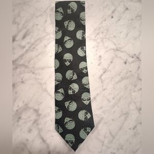 Addiction Alien tie